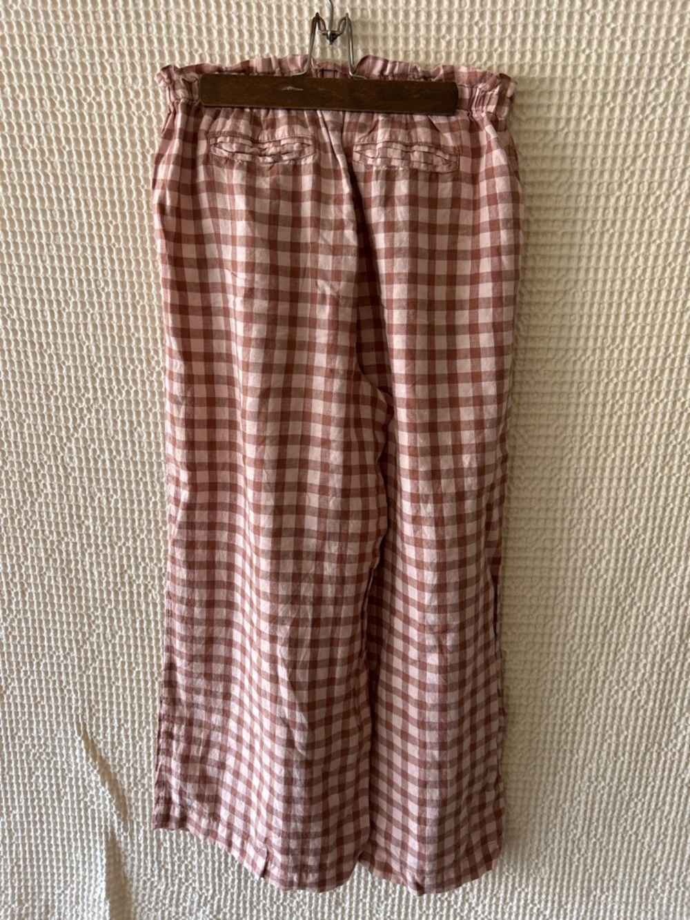 Lou & Grey Wide-Leg Gingham Lounge Pants in Pink and Brown - Picture 3 of 7
